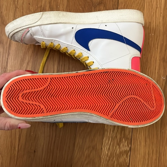 Women’s Nike blazer 77’ size 9 - Picture 2 of 7